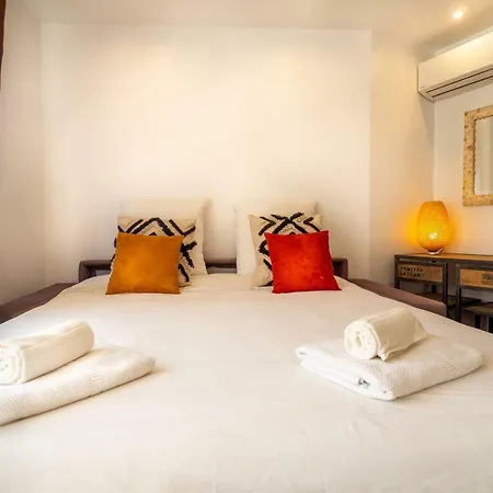 Tres Jolie Au Pied Du Suquet Apartmán