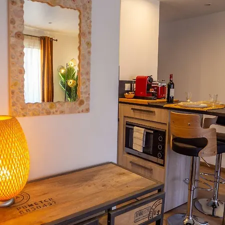 Tres Jolie Au Pied Du Suquet Cannes