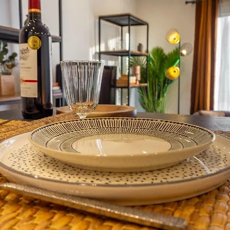 Tres Jolie Au Pied Du Suquet Apartamento